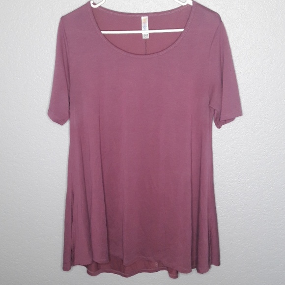 LuLaRoe Tops - Lularoe Purple Mauve Small Perfect Tee